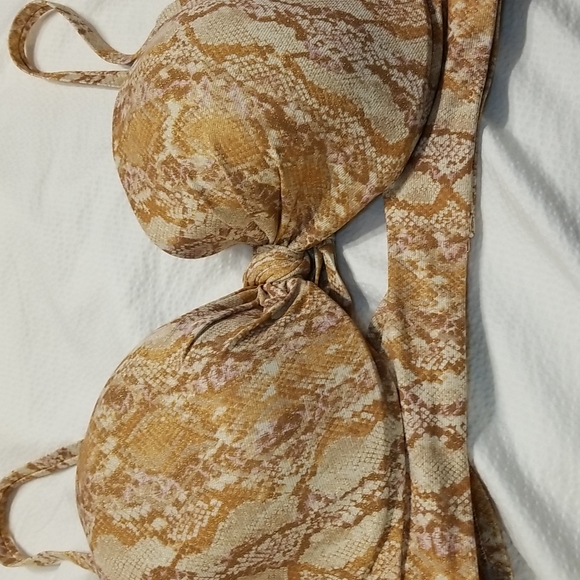 NWT GORGEOUS MESH METALLIC TIE BACK ADJUSTABLE BRA TOP MOLDED CUPS 36DD - Picture 2 of 5